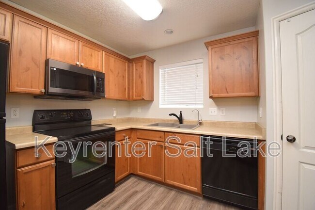 Building Photo - 184 Spencer Peak Way