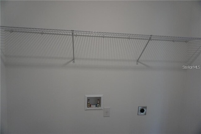 Building Photo - 10155 Grande Lp