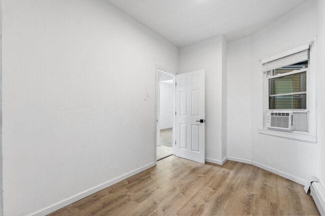 Building Photo - 188 Delaware Ave