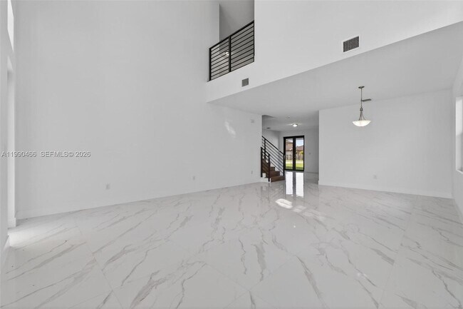 Building Photo - 15441 SW 20 Ln