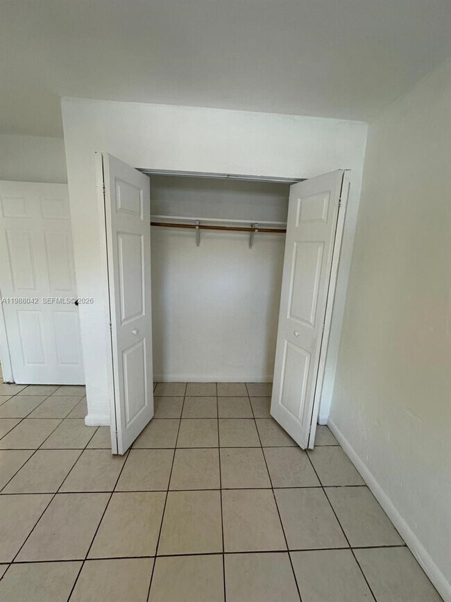 Building Photo - 100 NE 78th St