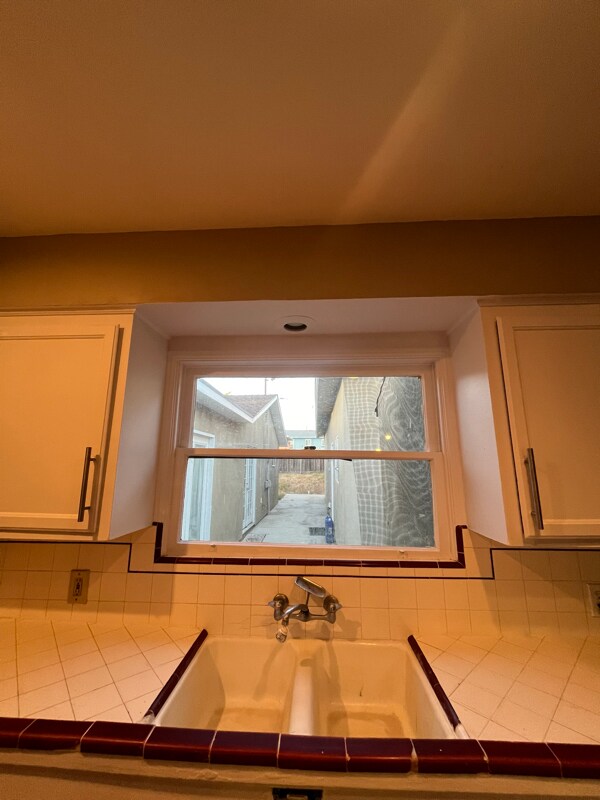 Building Photo - 6814 Waite Dr