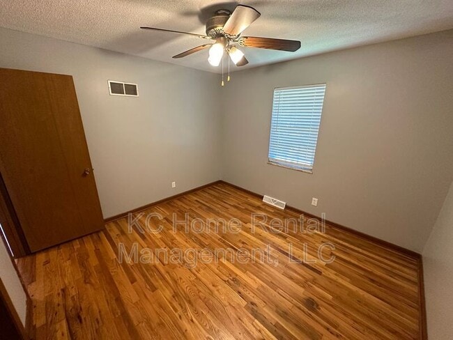 Building Photo - 1209 SW Westminister Rd