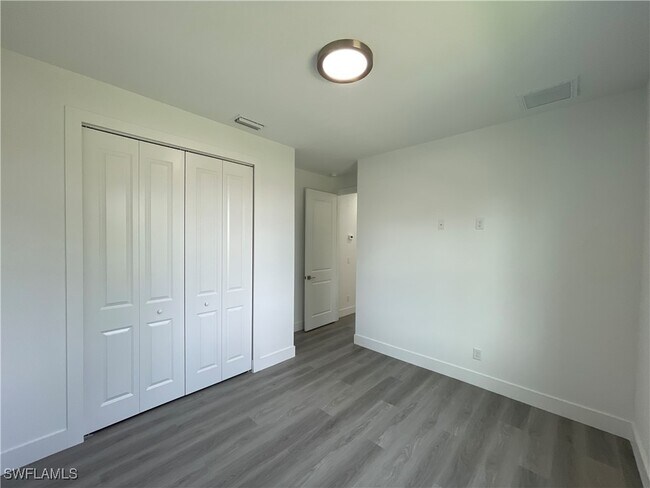 Building Photo - 818 Anaconda Ave S