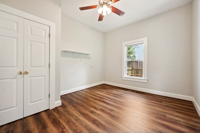 Building Photo - Totally Updated 3 Bed 1 Bath in Old West D...