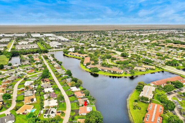 Building Photo - 9603 NW 67th Ct