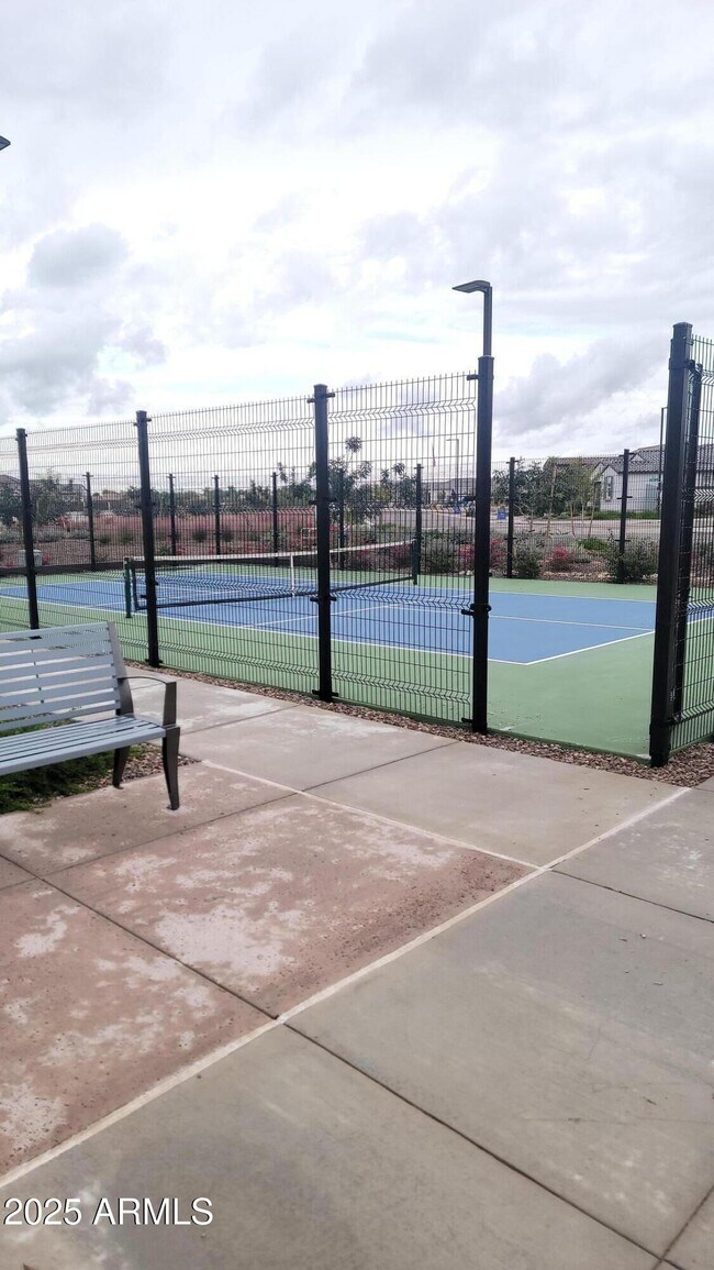 Building Photo - 15588 W Williams St