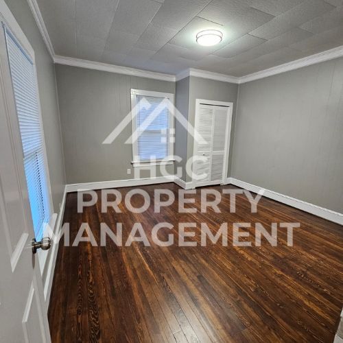 Building Photo - 115 The Blvd