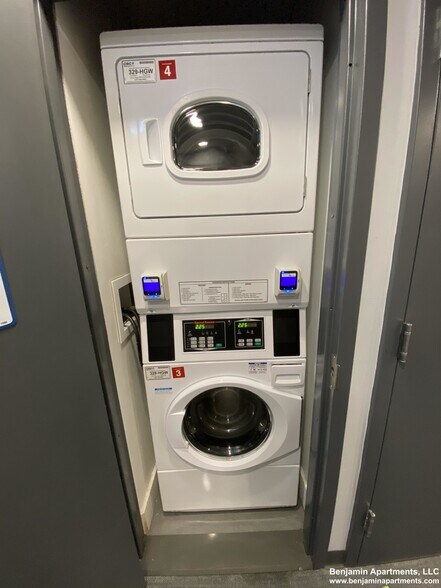 Building Photo - 334 Harvard St