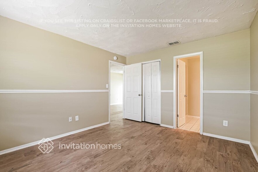 Building Photo - 119 Oaxaca Ln