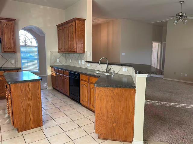 Building Photo - 3783 Musketeer Dr