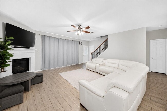 Building Photo - 16361 Olive Sparrow Dr