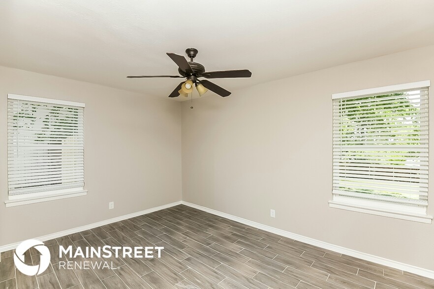 Building Photo - 3558 Paint Trail