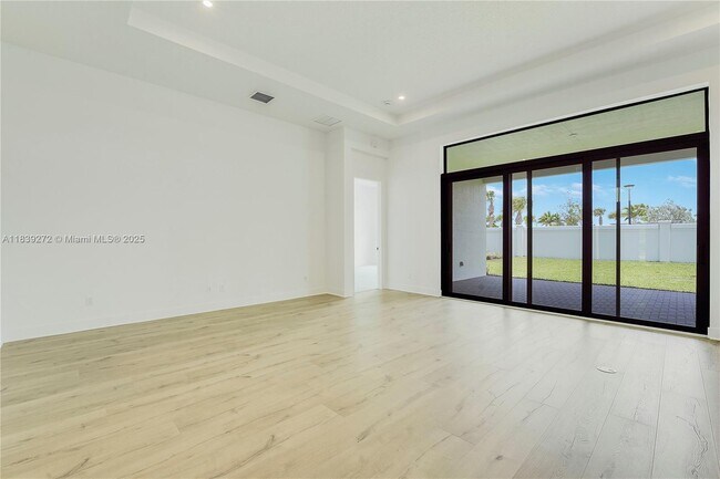 Building Photo - 9512 St Germain Dr