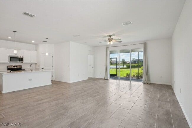 Building Photo - 2445 Orchard St