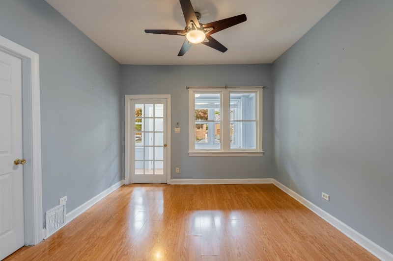 Building Photo - 3525 S 52nd Ct
