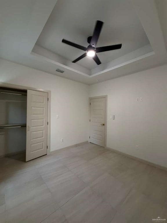 Building Photo - 13 Dragonfly St