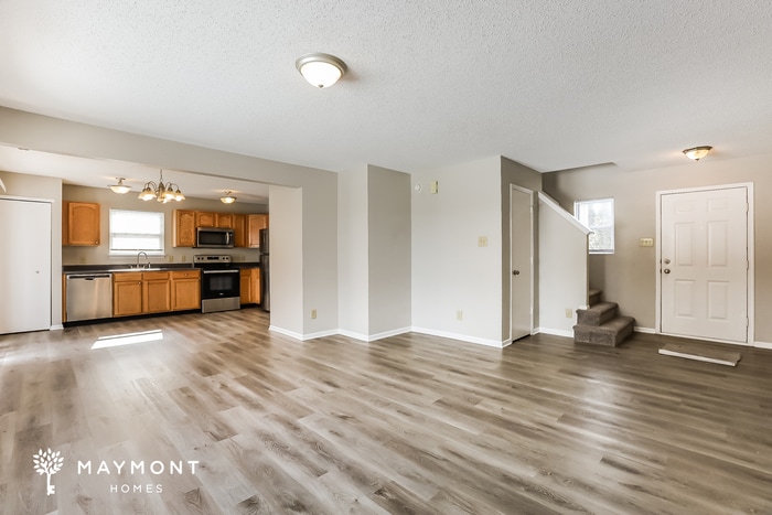 Building Photo - 824 Olmsted Dr