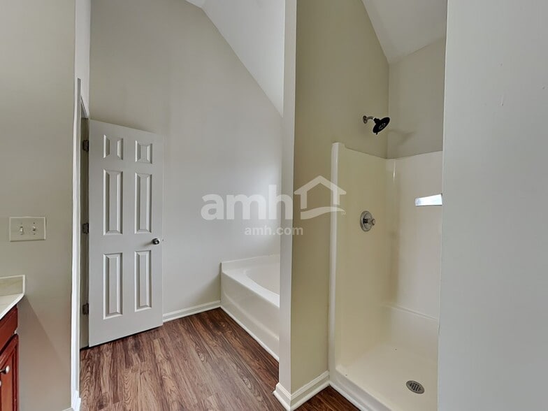 Building Photo - 4032 Haworth Pkwy