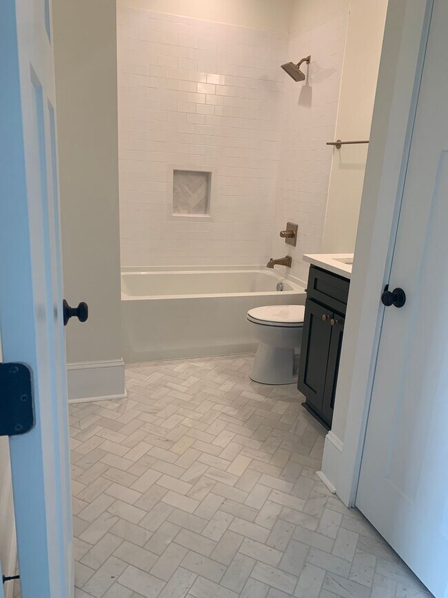 Building Photo - Coming Soon for August Move In