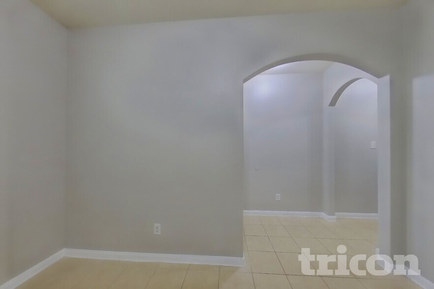 Building Photo - 7526 Fettle Ln
