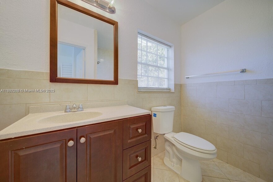 Building Photo - 1471 NW 93rd St