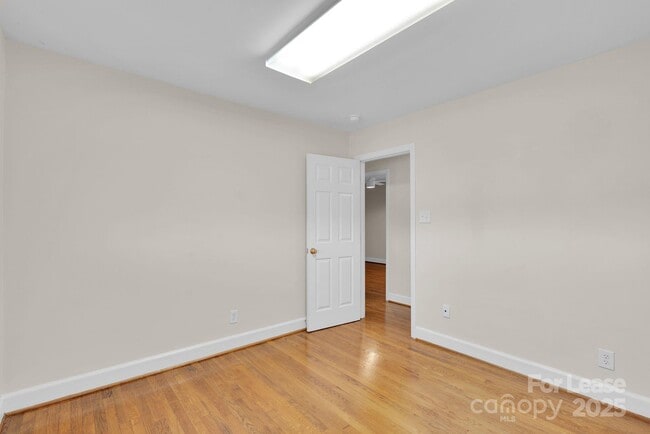 Building Photo - 607 Fort Mill Hwy