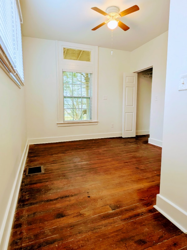 Building Photo - 955 Rogers St