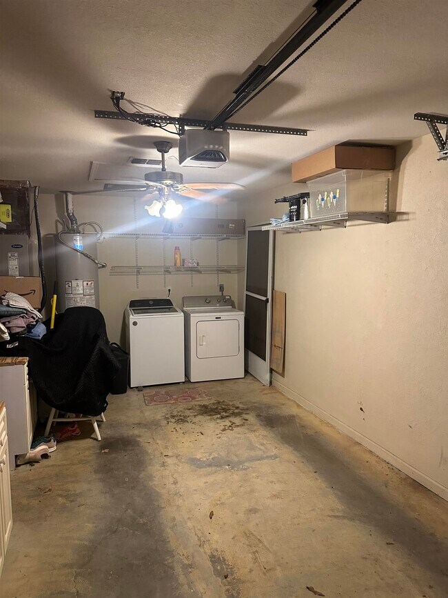 Building Photo - 3140 Camelliawood Cir W