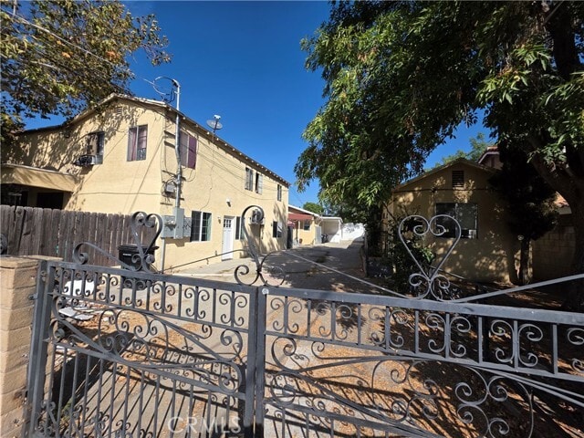 Building Photo - 11572 Amboy Ave