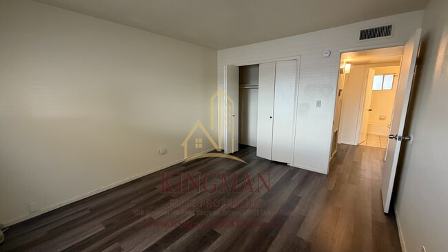 Building Photo - 3511 N Swing St