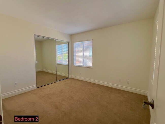 Building Photo - Upgraded 4 bedrooms 3 full baths home in Chula Vista- San Miguel Ranch area.