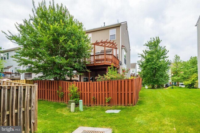 Building Photo - 43794 Virginia Manor Terrace