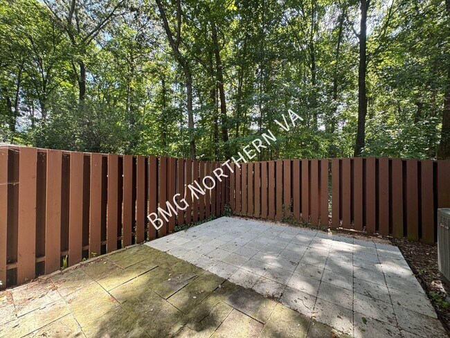Building Photo - 2177 White Cornus Ln