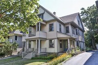 Building Photo - 296 Laburnam Crescent
