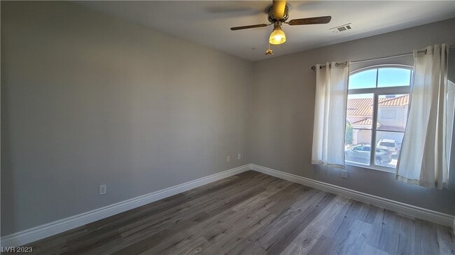 Building Photo - 8717 Harvest Valley Ave