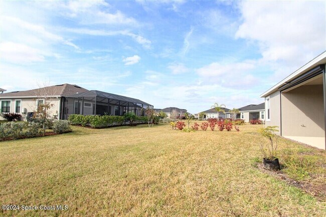 Building Photo - 3267 Addison Dr