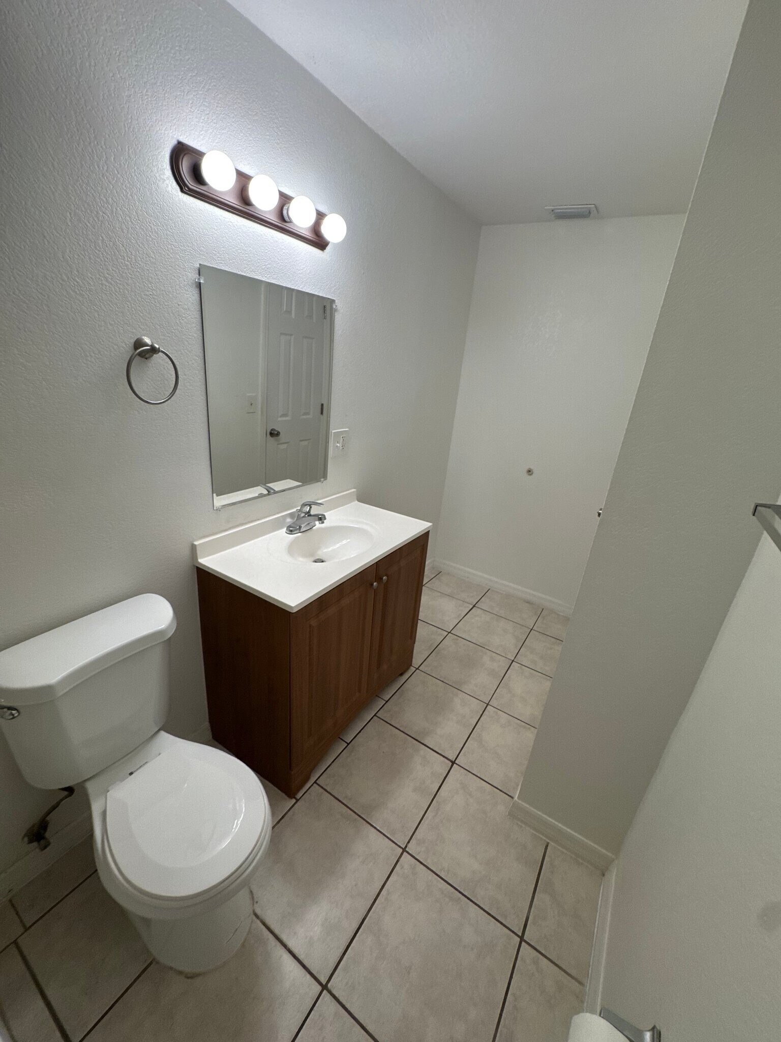 Building Photo - 1936 Wolford Rd