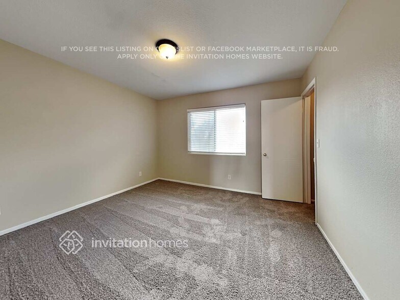 Building Photo - 4704 White Dawn St