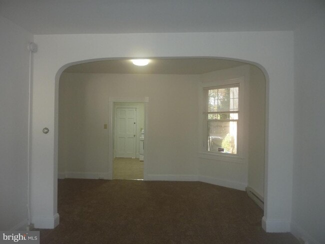 Building Photo - 408 Camden Ct