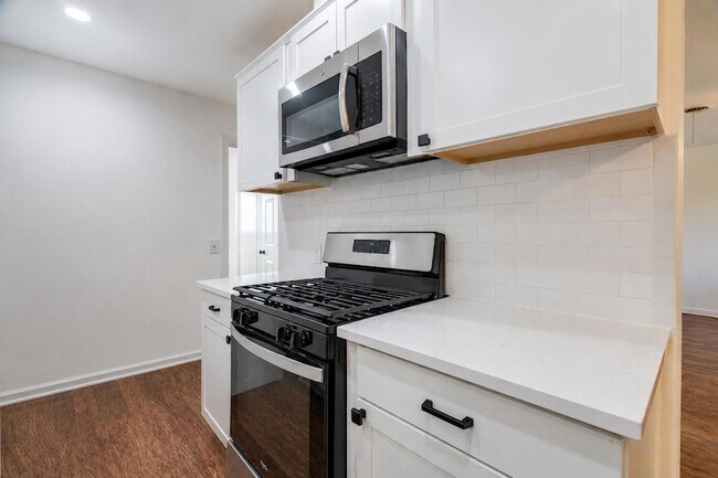 Building Photo - 1417 Braes Ridge Dr