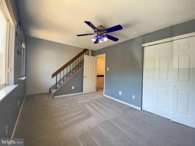 Building Photo - 326 Brigade Ct