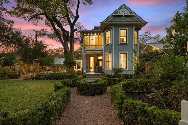 Building Photo - 4104 Avenue F