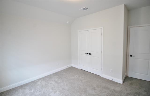 Building Photo - 1124 Longhorn Ln