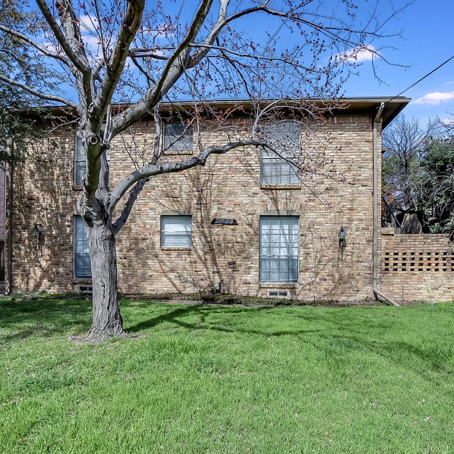 Building Photo - 3903 Hawthorne Ave