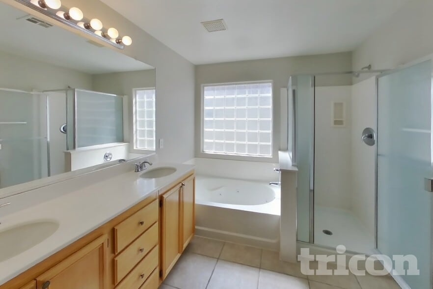 Building Photo - 6273 S Spoon River Ct
