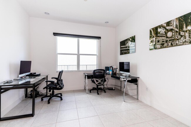 Building Photo - 15210 Seaglass Terrace Ln