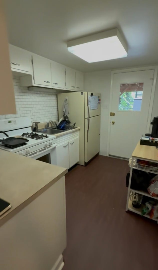 Building Photo - 2045 N Dayton St