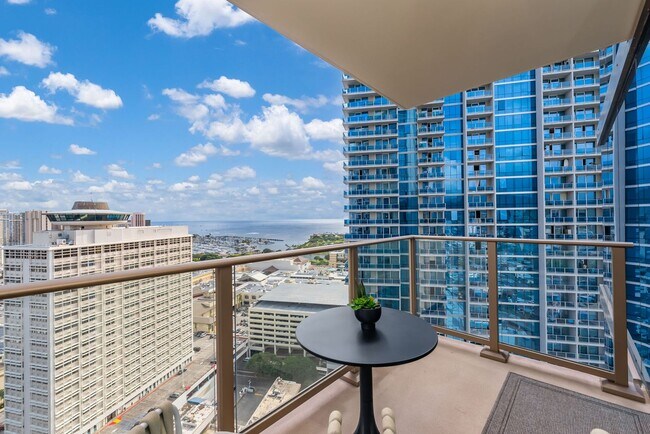 Building Photo - Sky Ala Moana (West) #3001 - Fully furnished 2 BR/2 BA/2 parking
