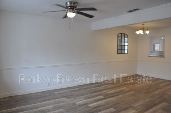 Building Photo - 430 N 470 W